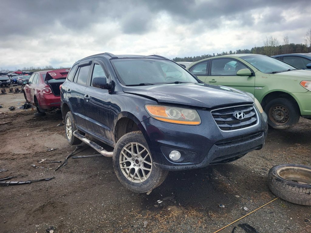 HYUNDAI SANTA FE 2011