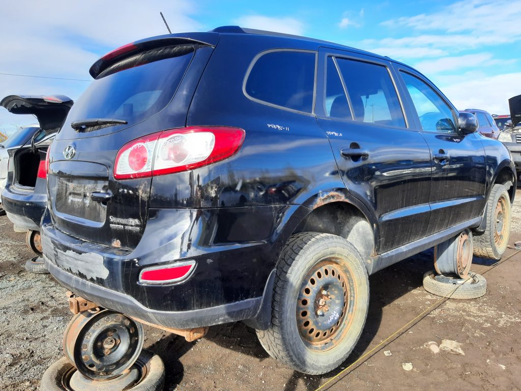 HYUNDAI SANTA FE 2011