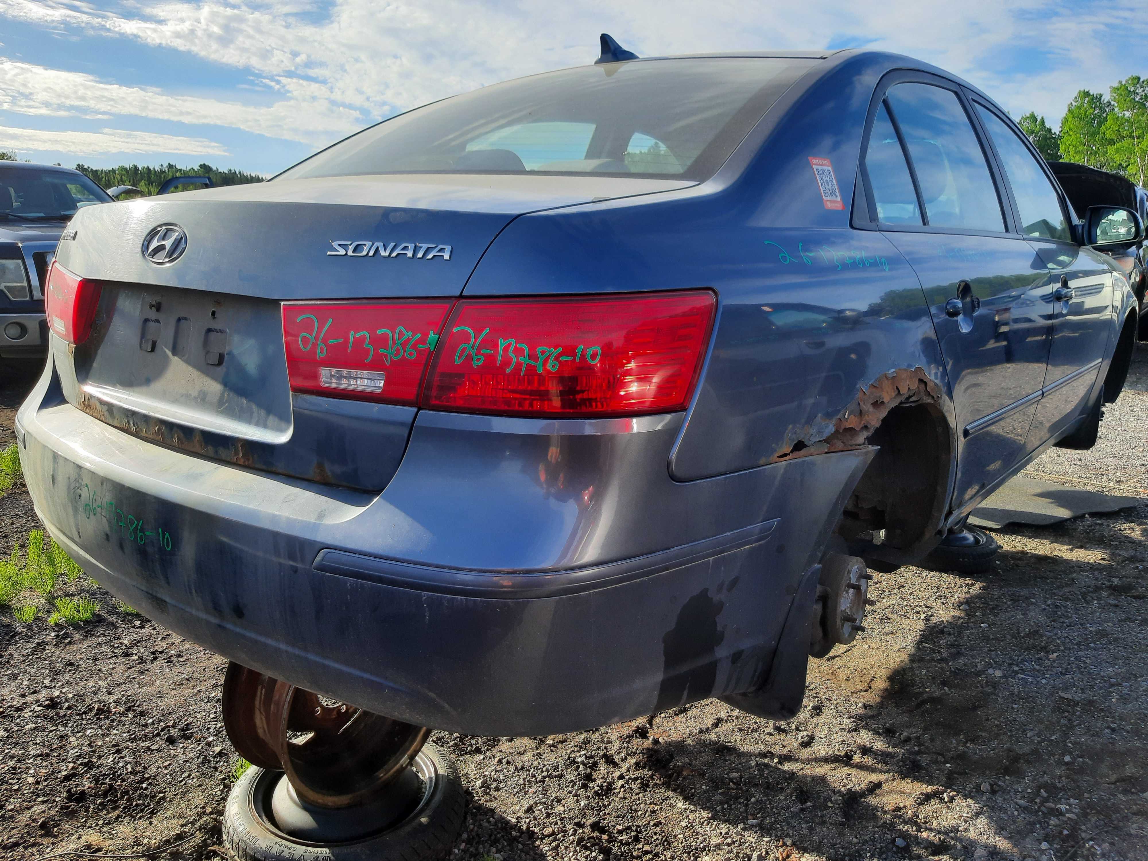 HYUNDAI SONATA 2010