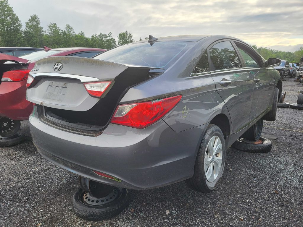 HYUNDAI SONATA 2011