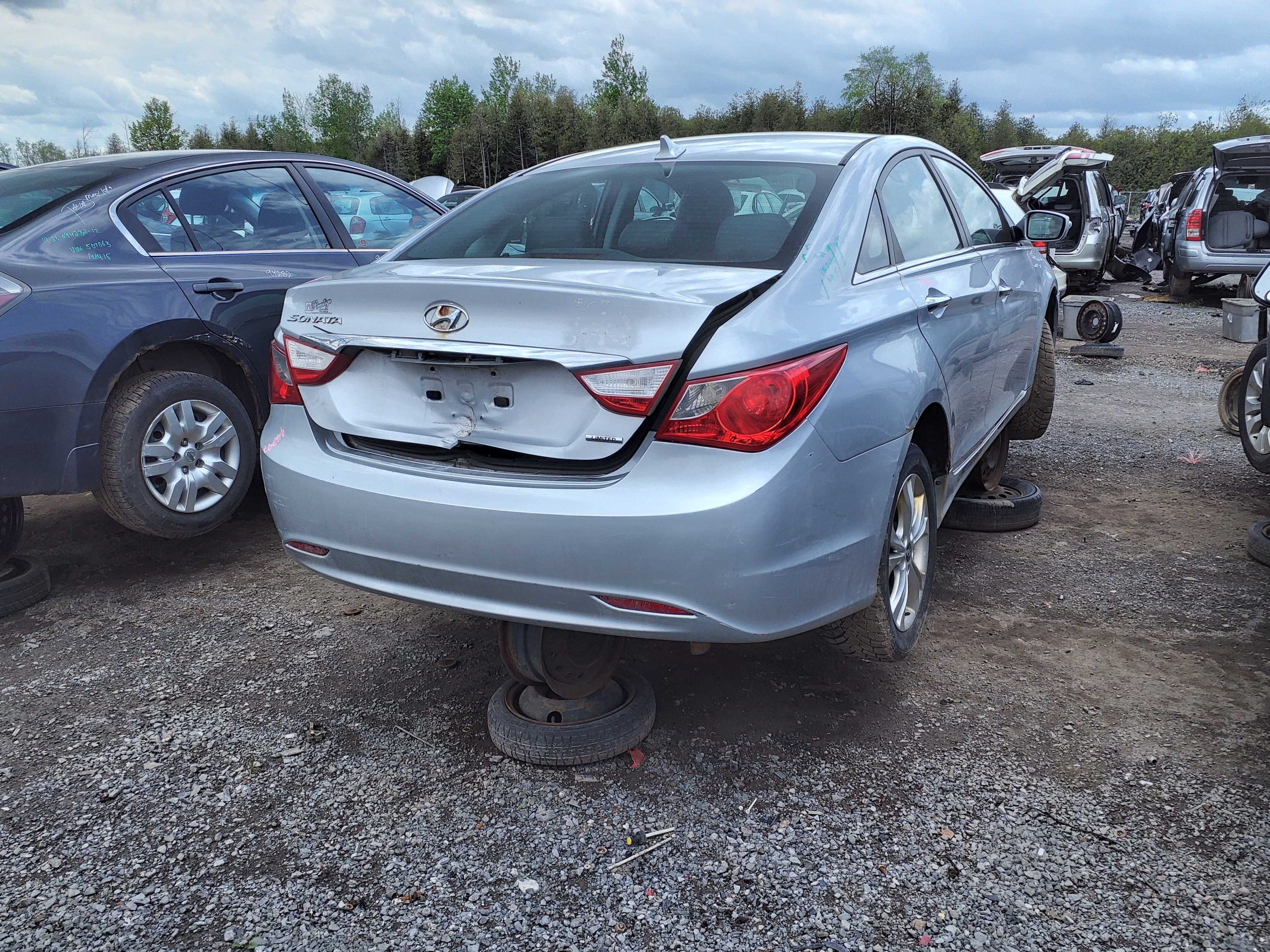 HYUNDAI SONATA 2011
