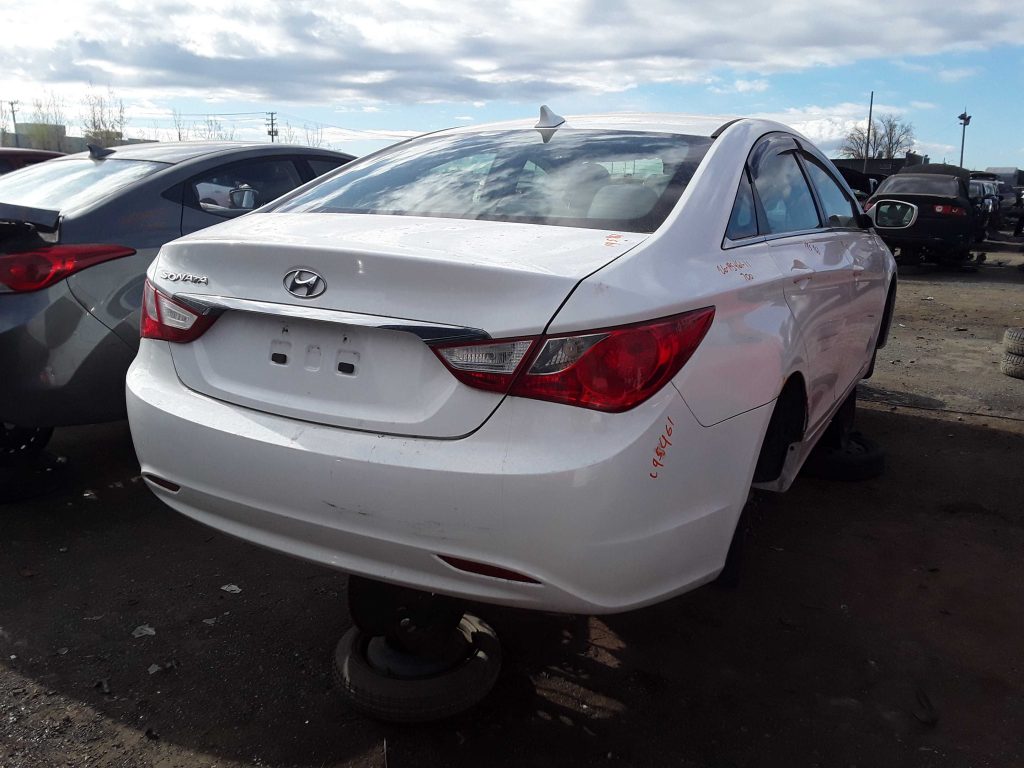 HYUNDAI SONATA 2011