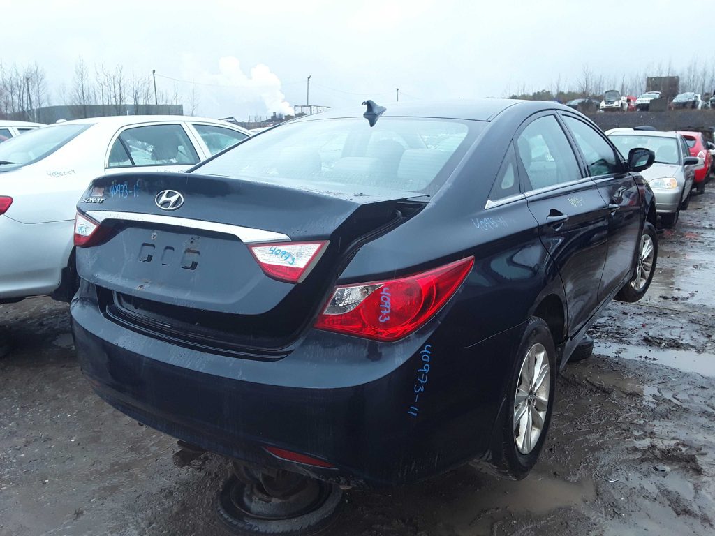 HYUNDAI SONATA 2011