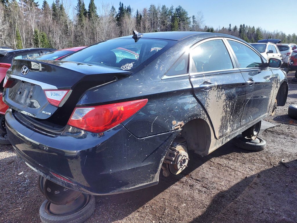 HYUNDAI SONATA 2011