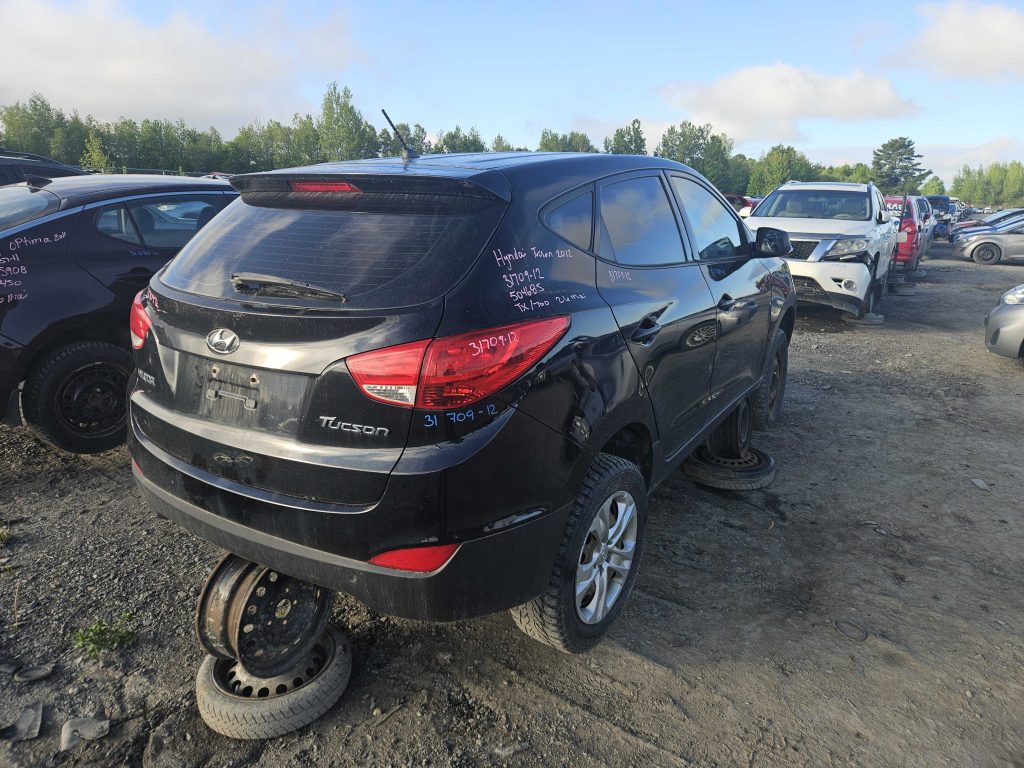 HYUNDAI TUCSON 2012