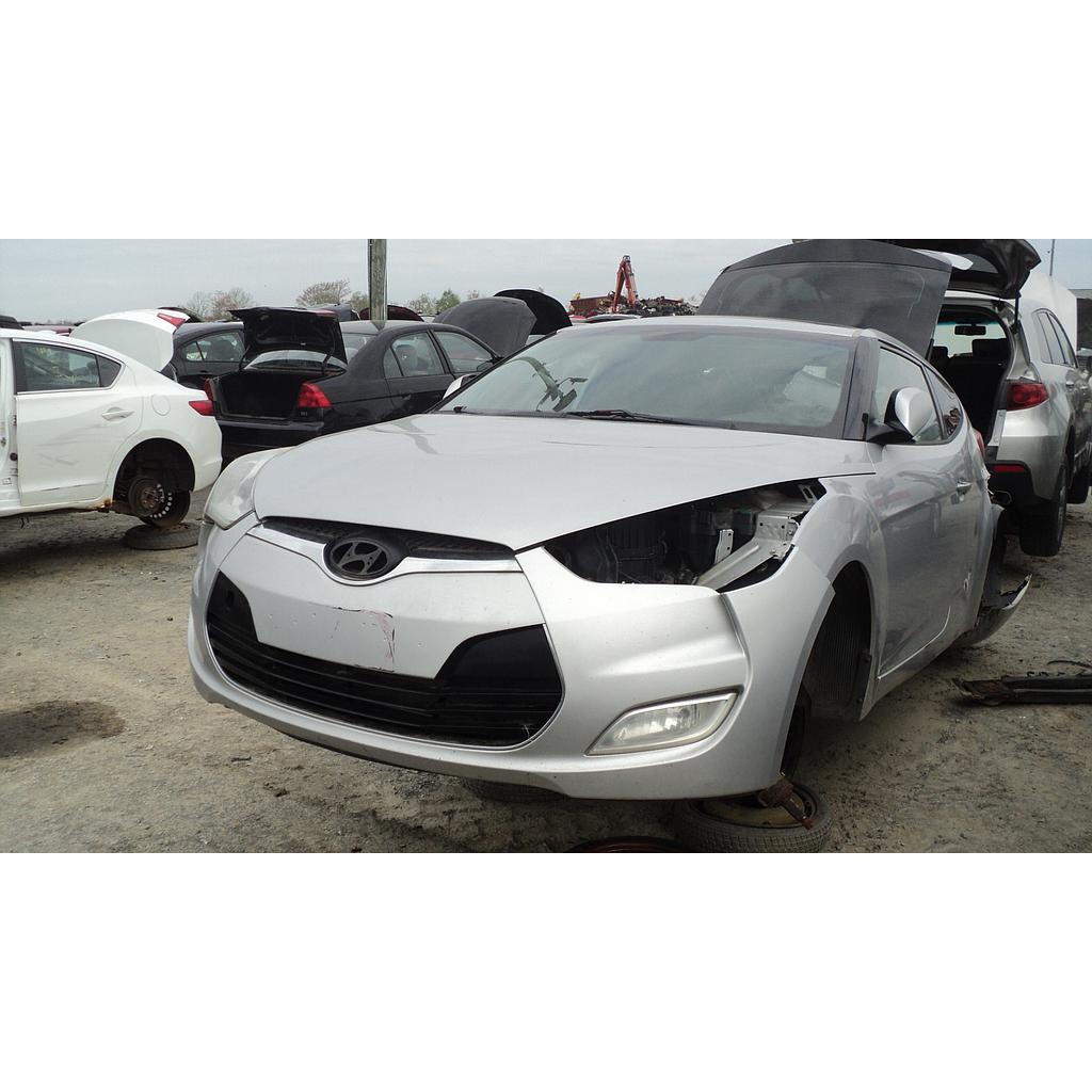HYUNDAI VELOSTER 2012