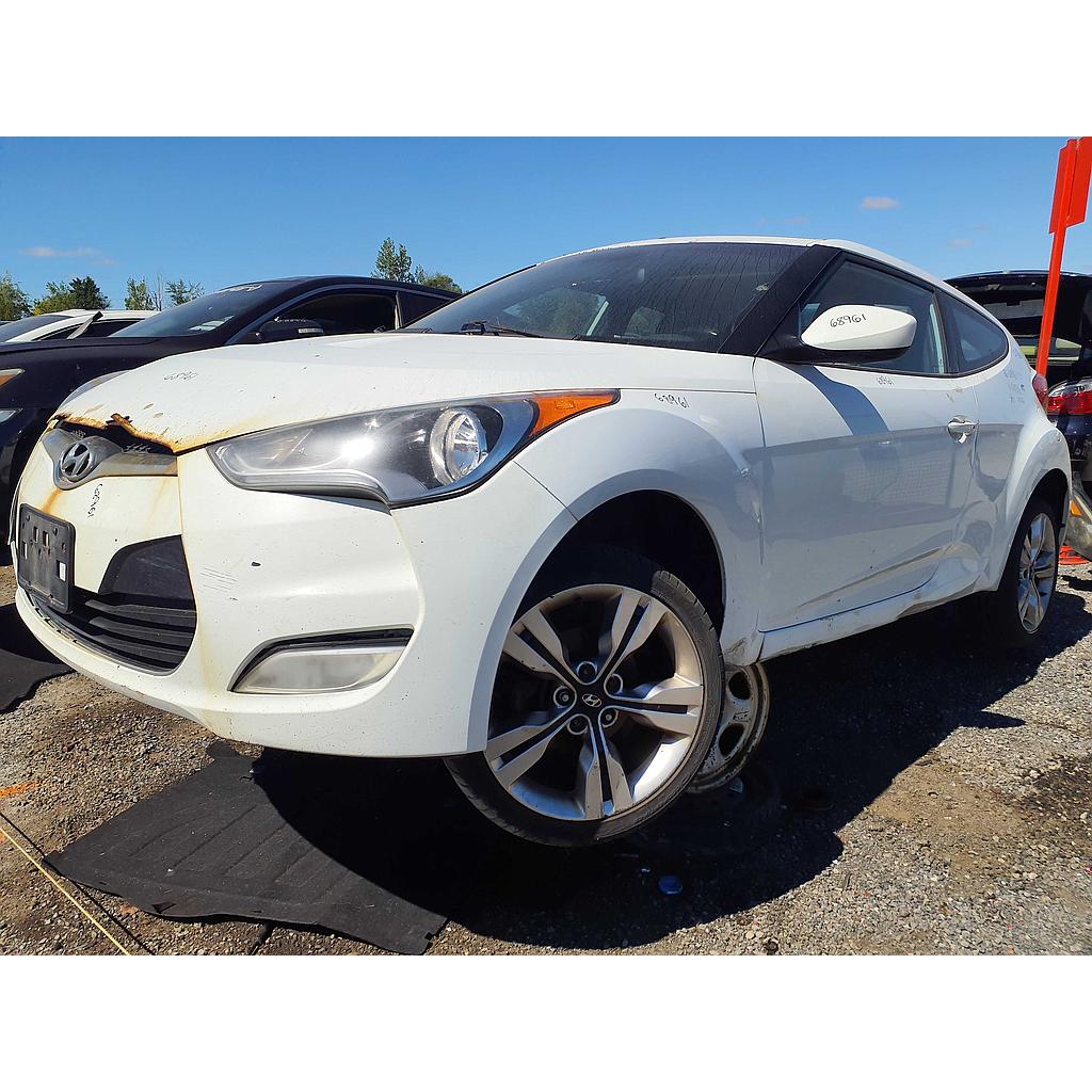 HYUNDAI VELOSTER 2013