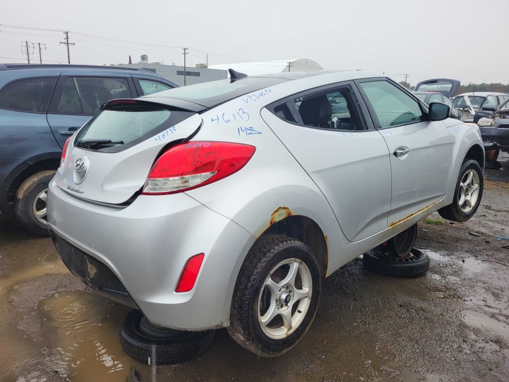 HYUNDAI VELOSTER 2013