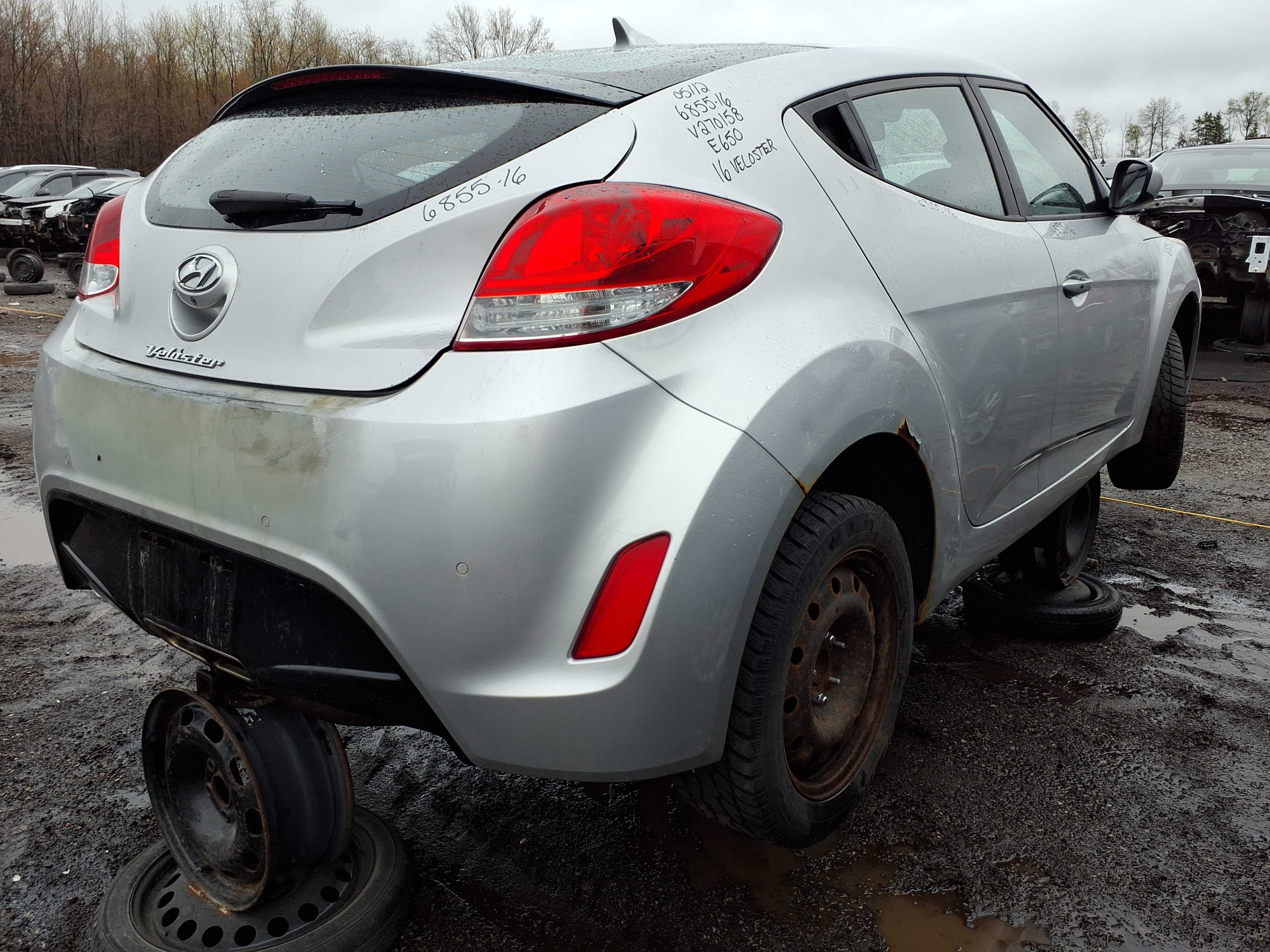 HYUNDAI VELOSTER 2016