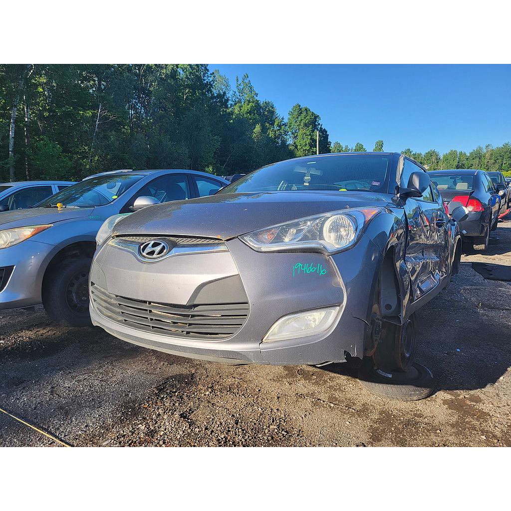 HYUNDAI VELOSTER 2016