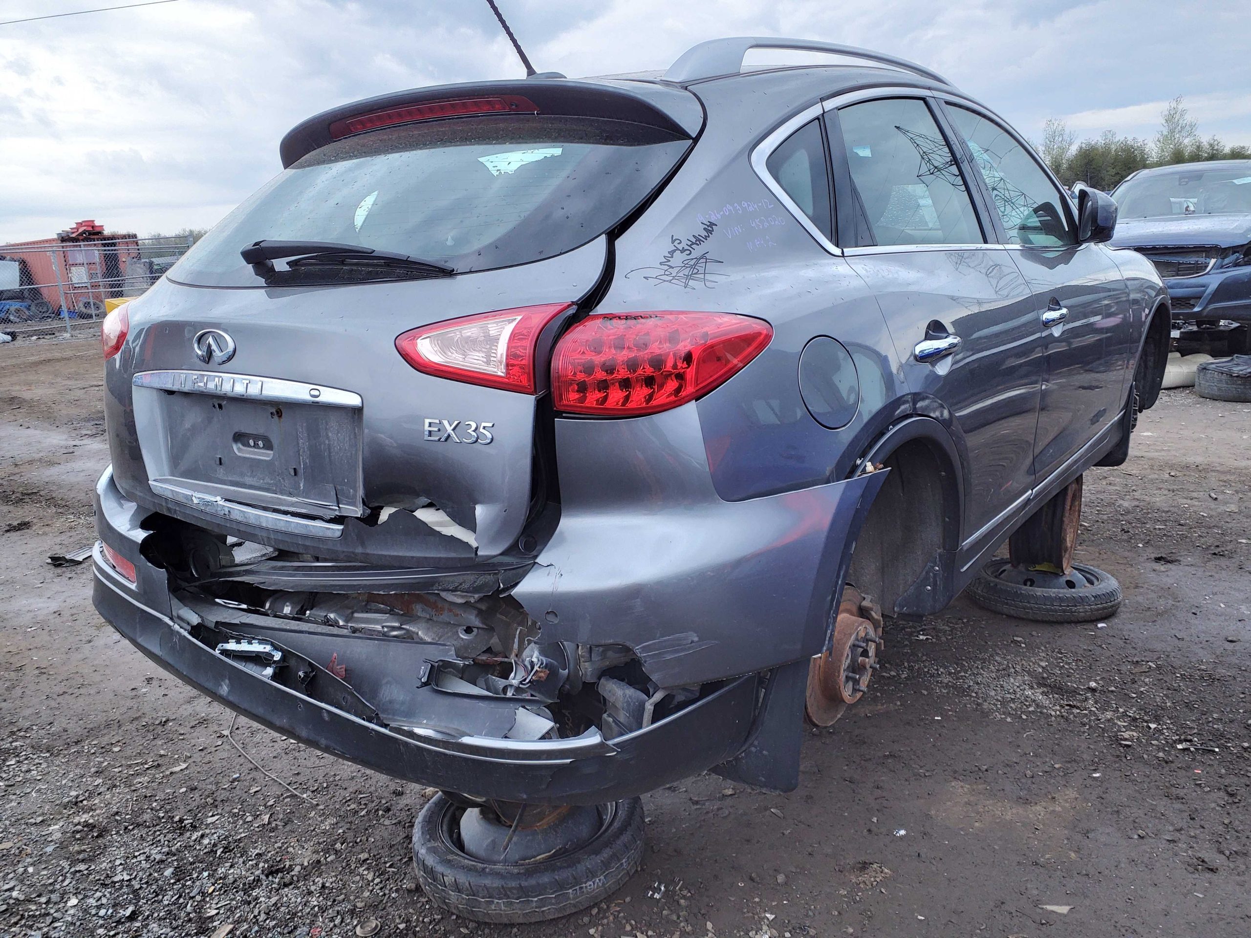 INFINITI EX35 2012
