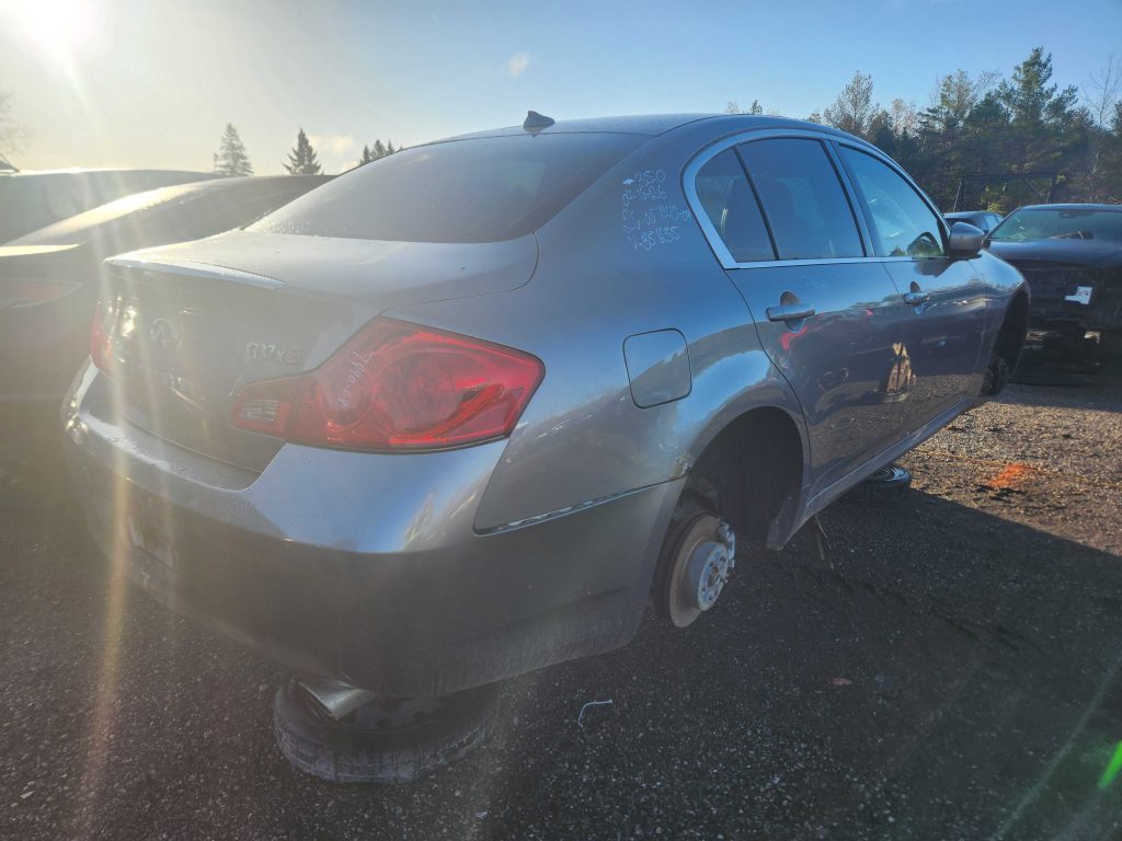 INFINITI G37 SEDAN 2009