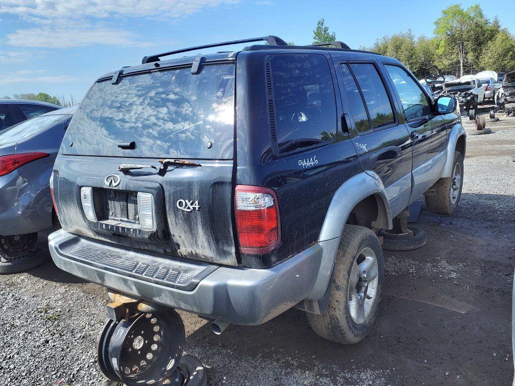 INFINITI QX4 2001