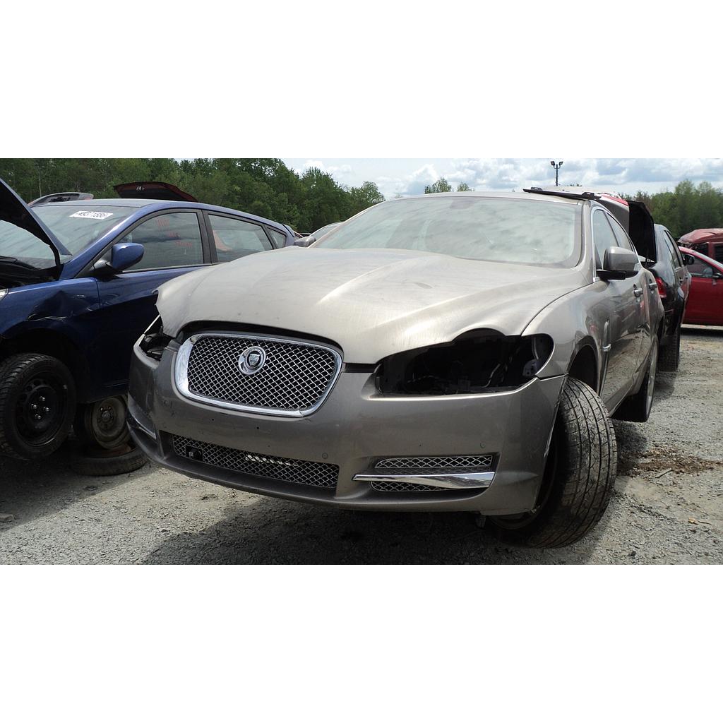JAGUAR XF 2009