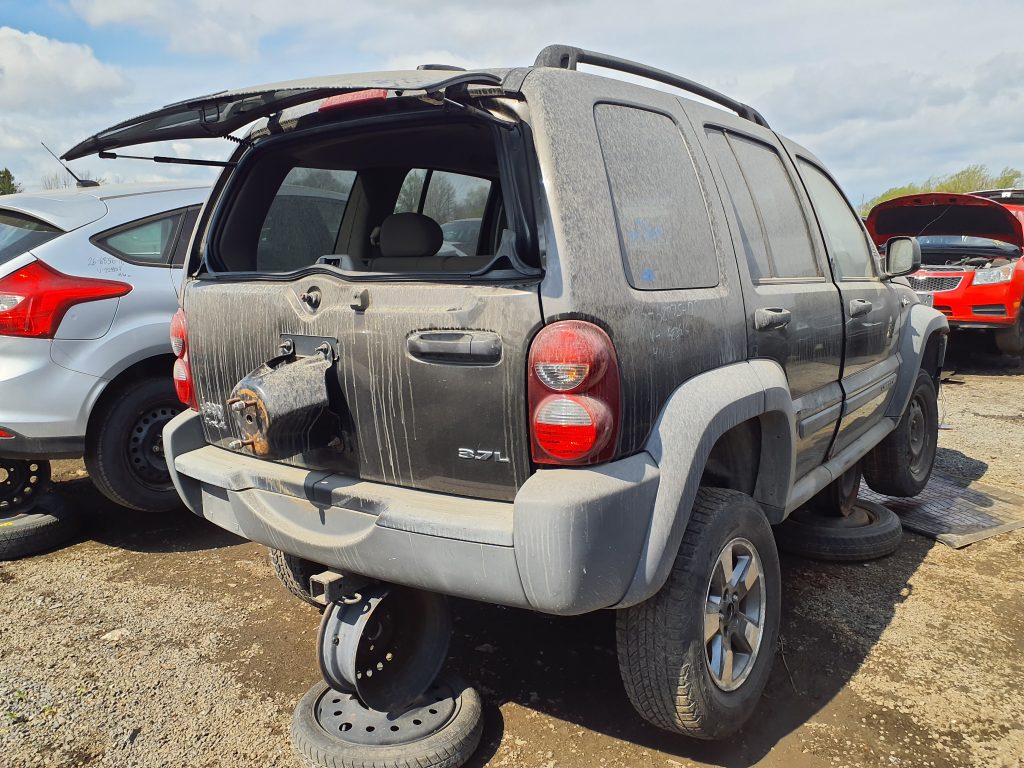 JEEP LIBERTY 2005