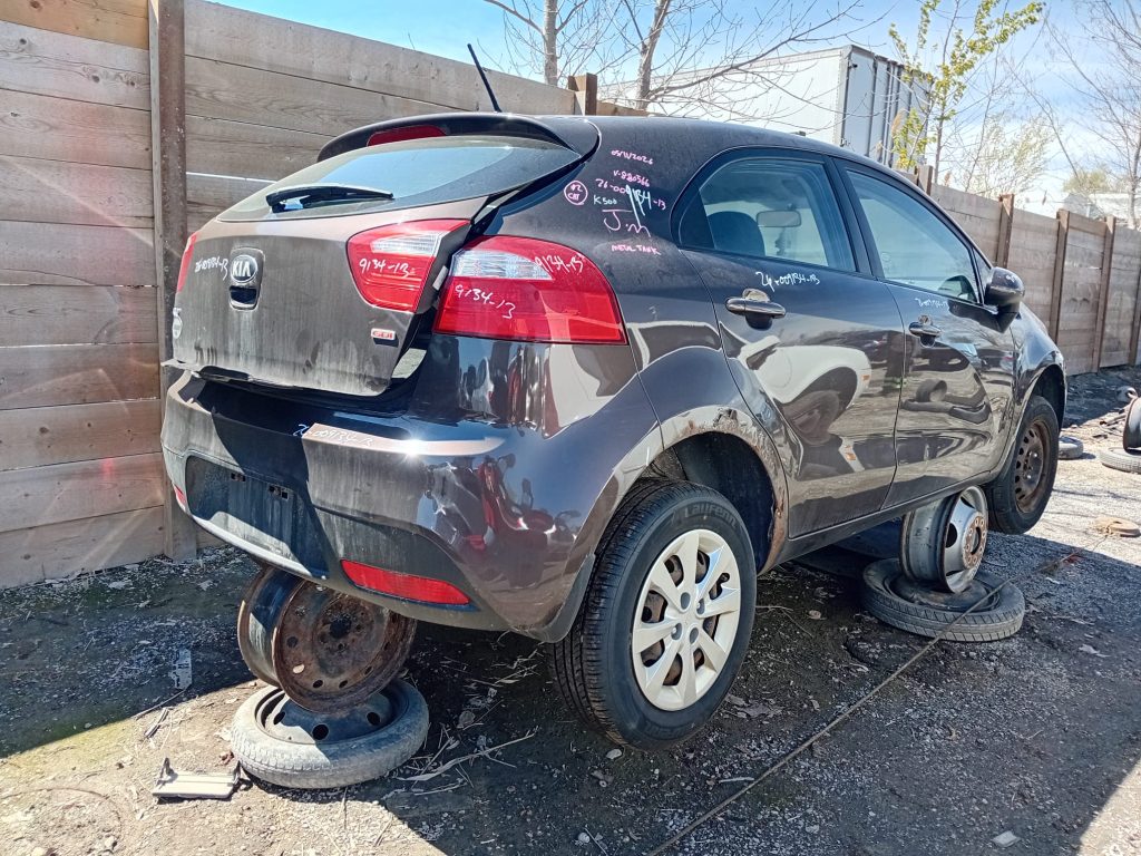 KIA RIO 2013