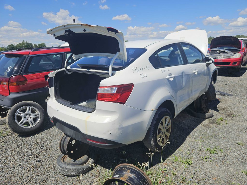 KIA RIO 2013