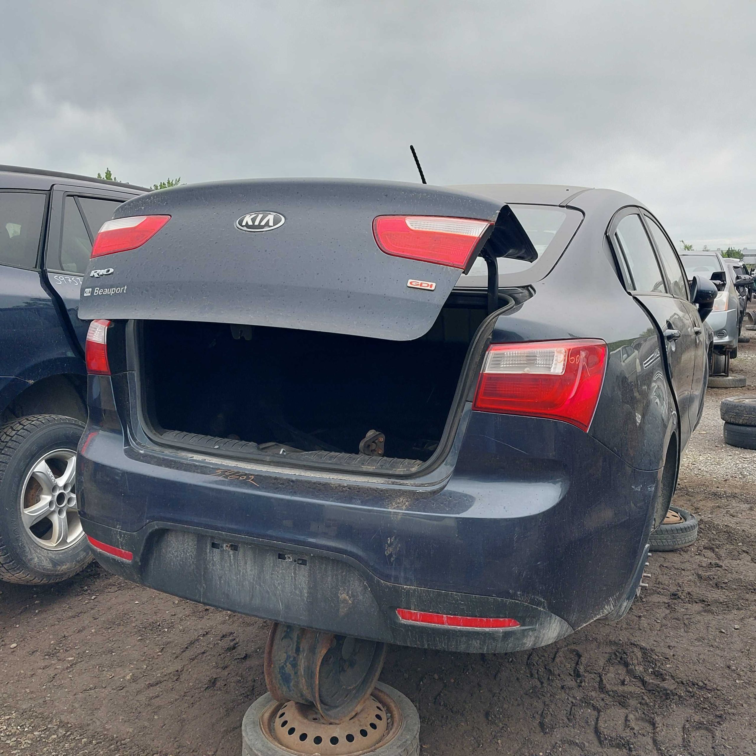 KIA RIO 2015