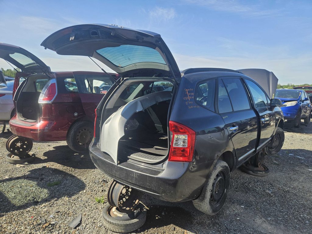 KIA RONDO 2008