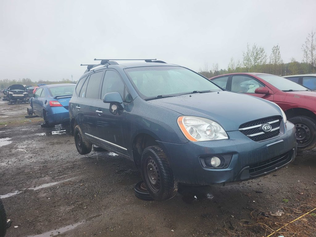 KIA RONDO 2009