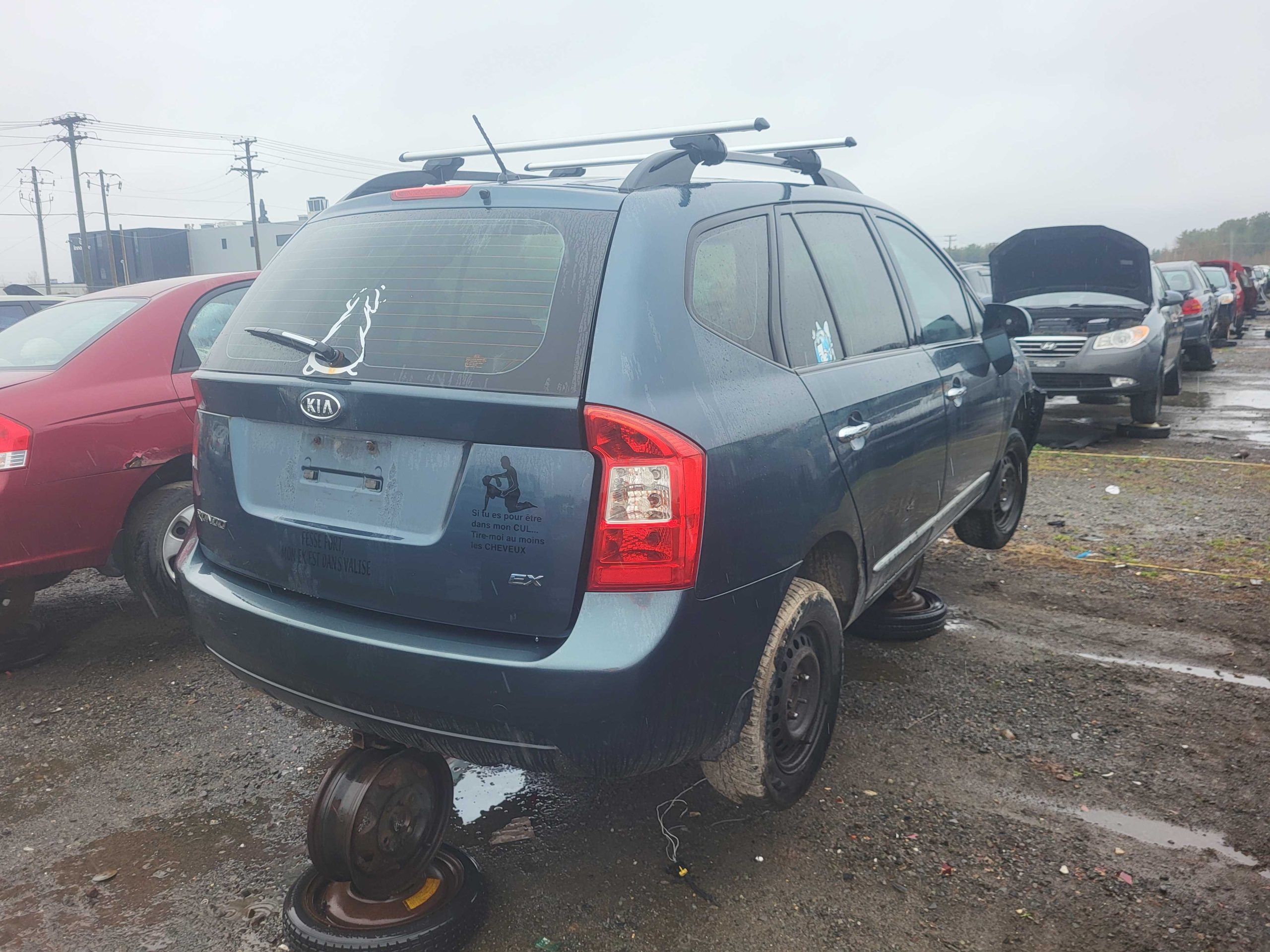 KIA RONDO 2009