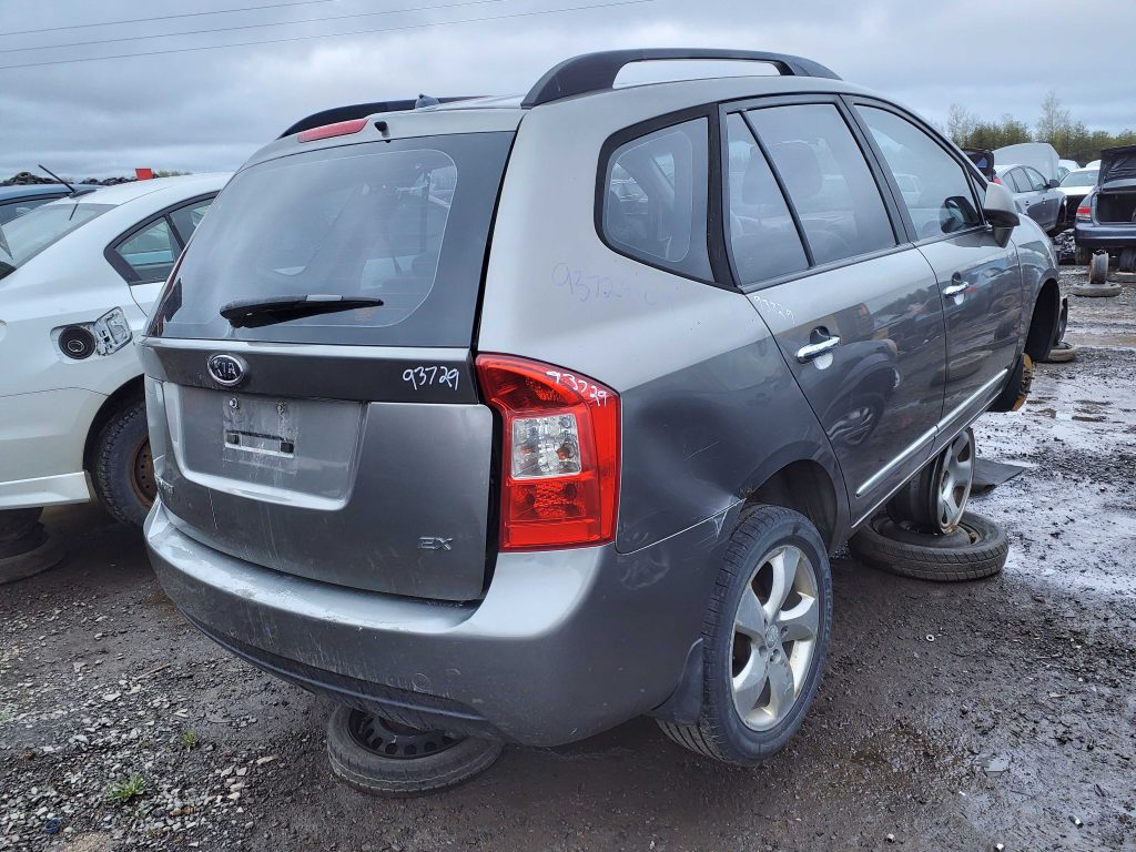 KIA RONDO 2009