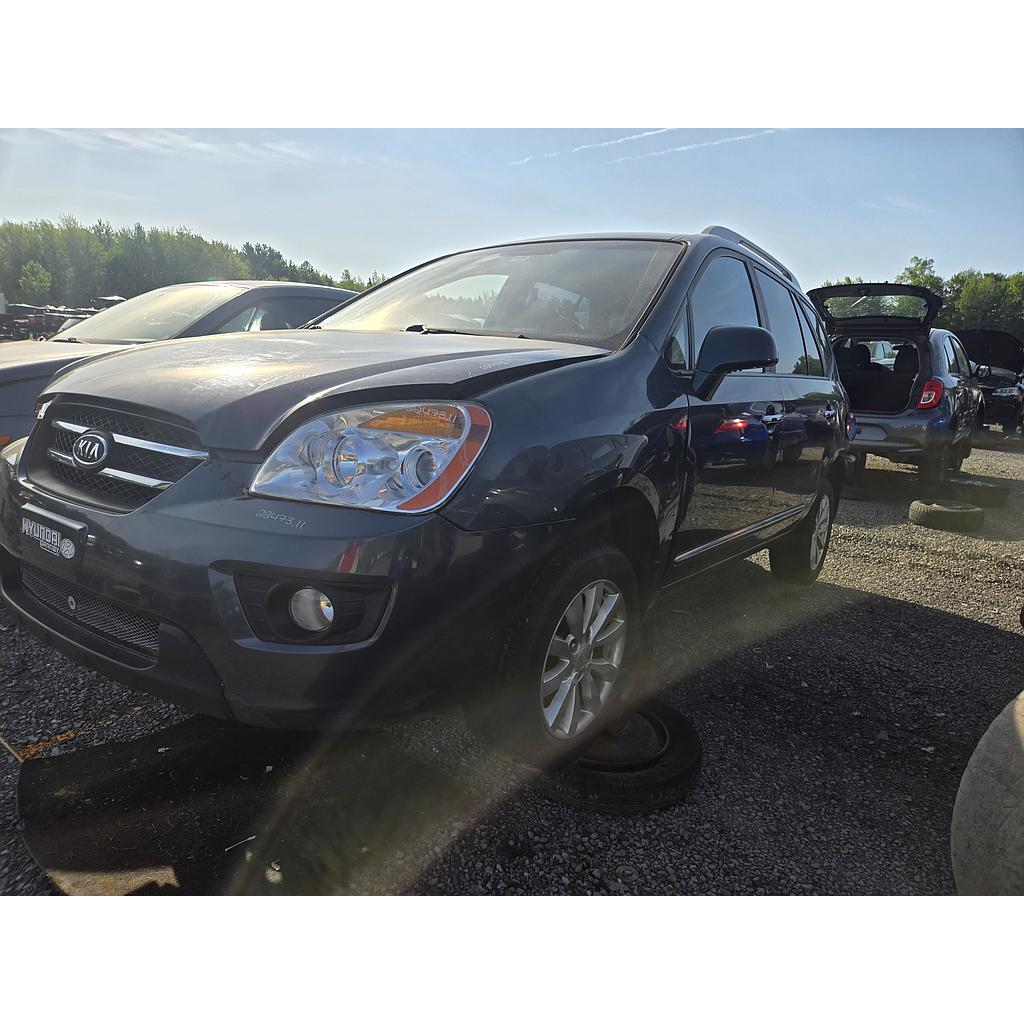 KIA RONDO 2011