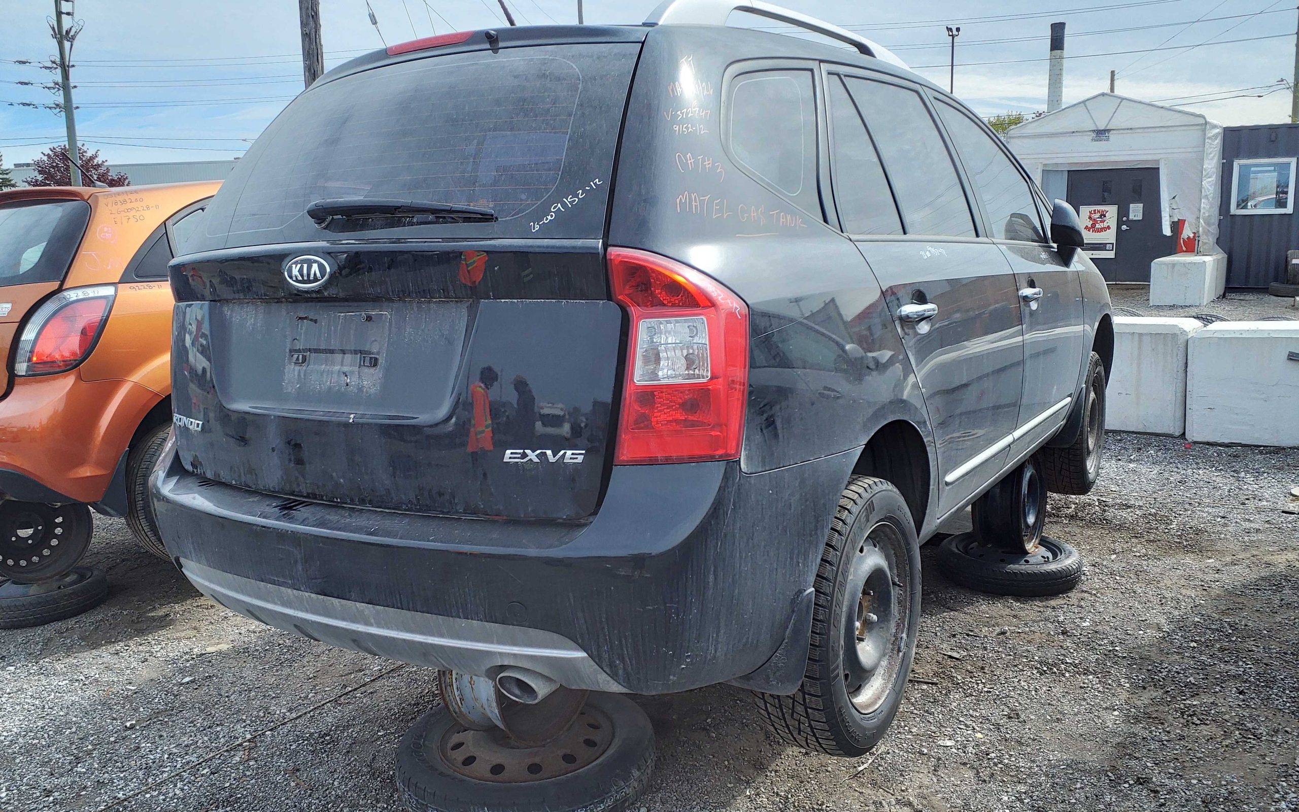 KIA RONDO 2012