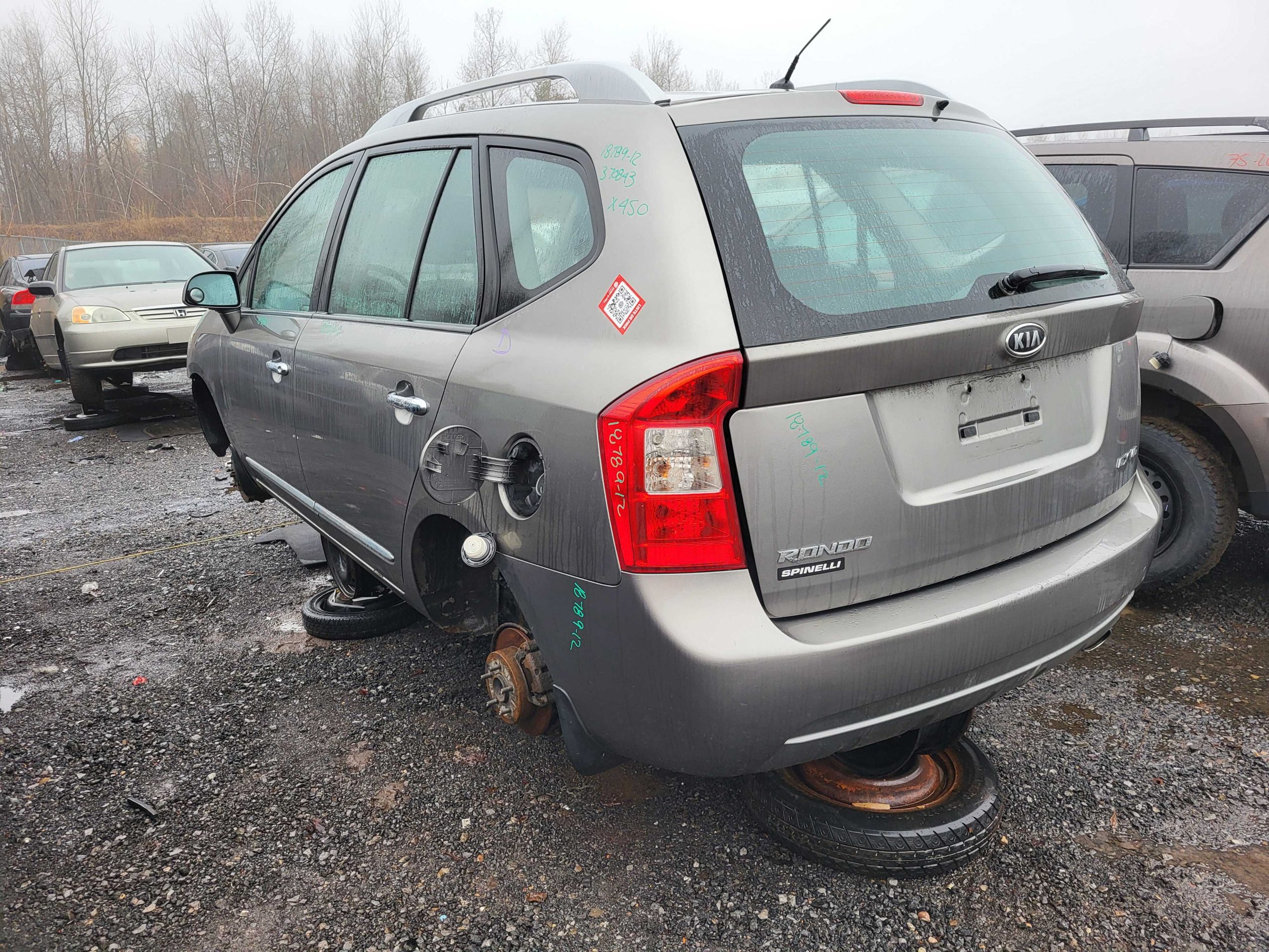 KIA RONDO 2012