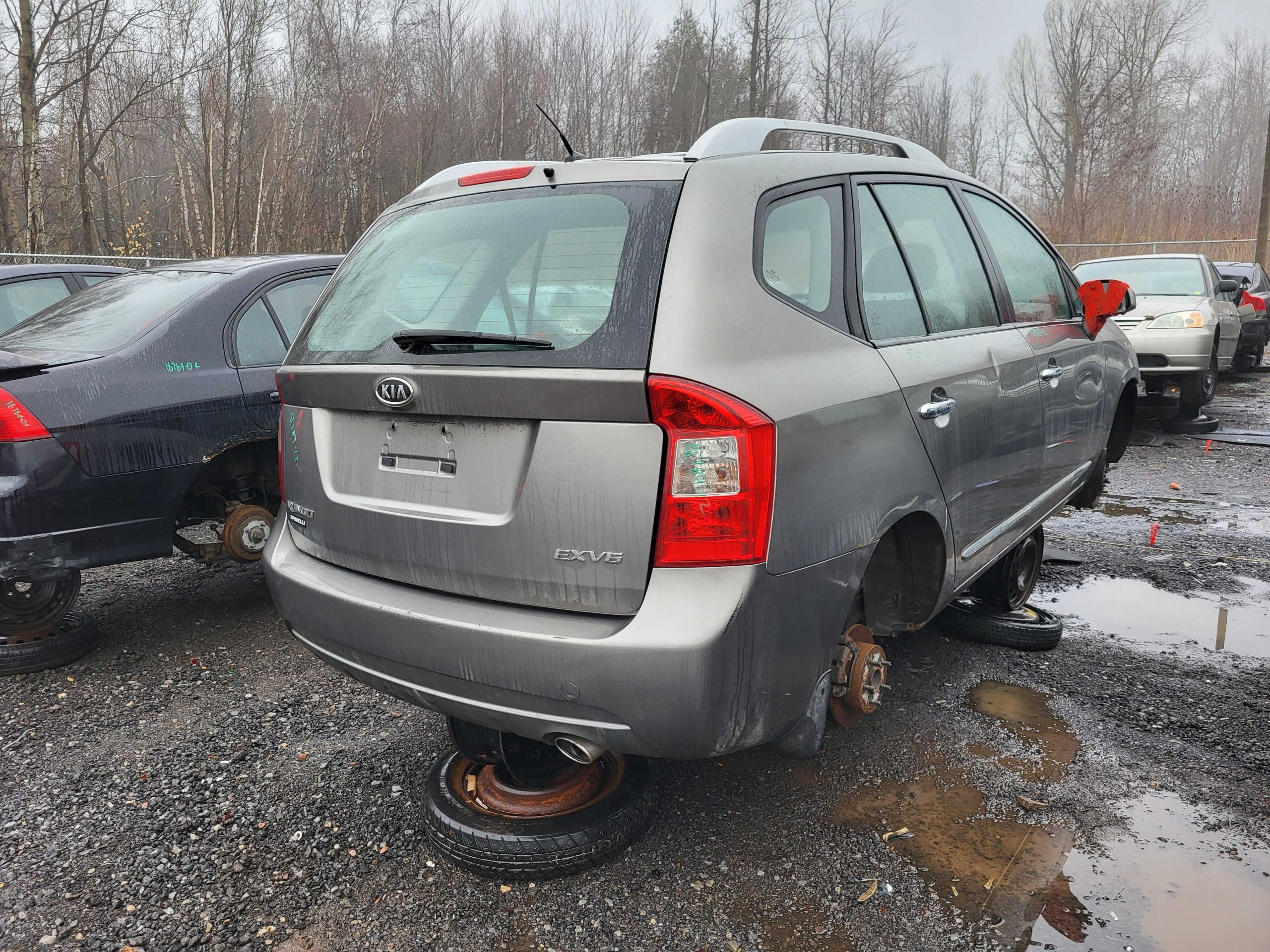 KIA RONDO 2012