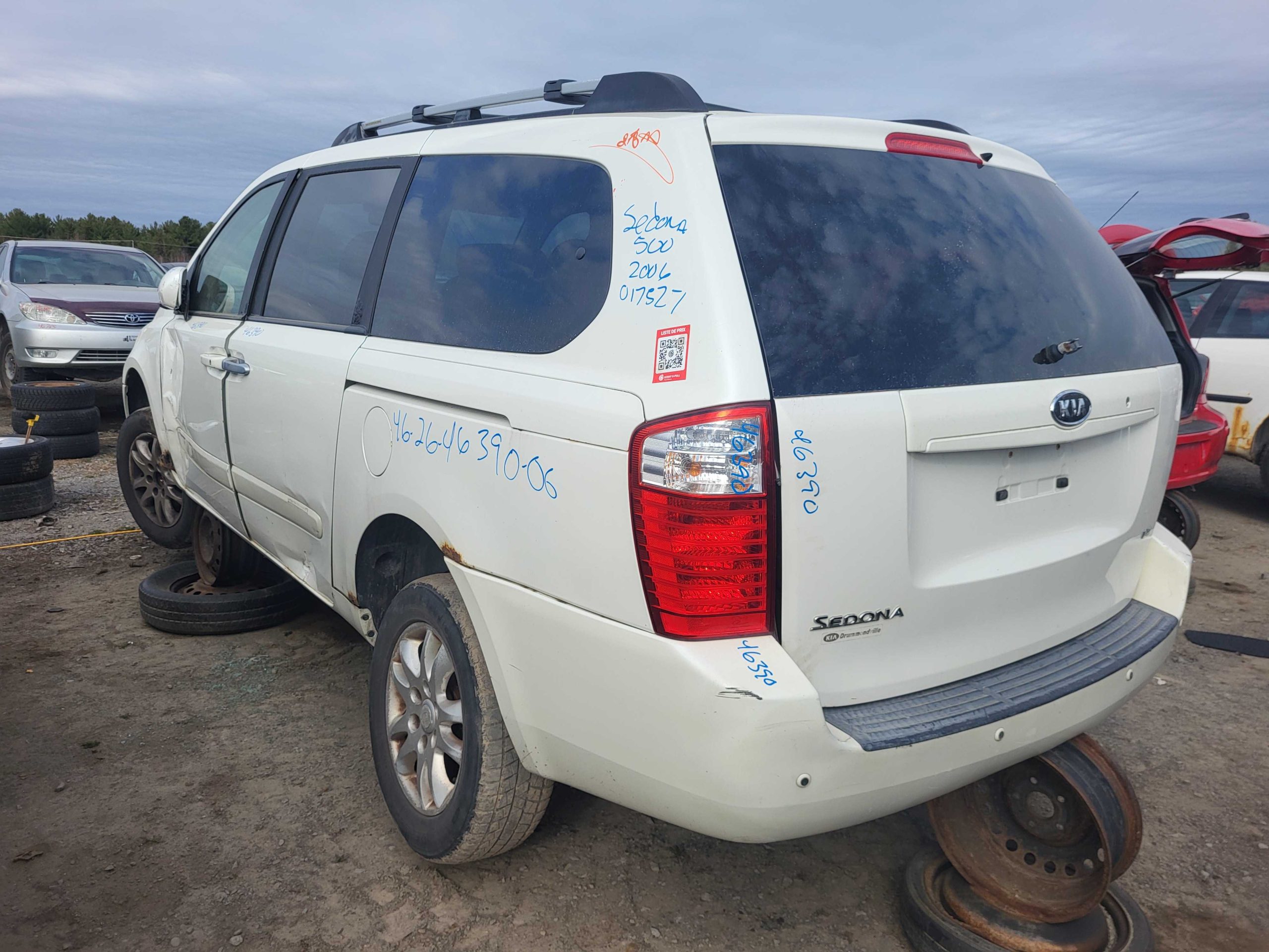 KIA SEDONA 2006