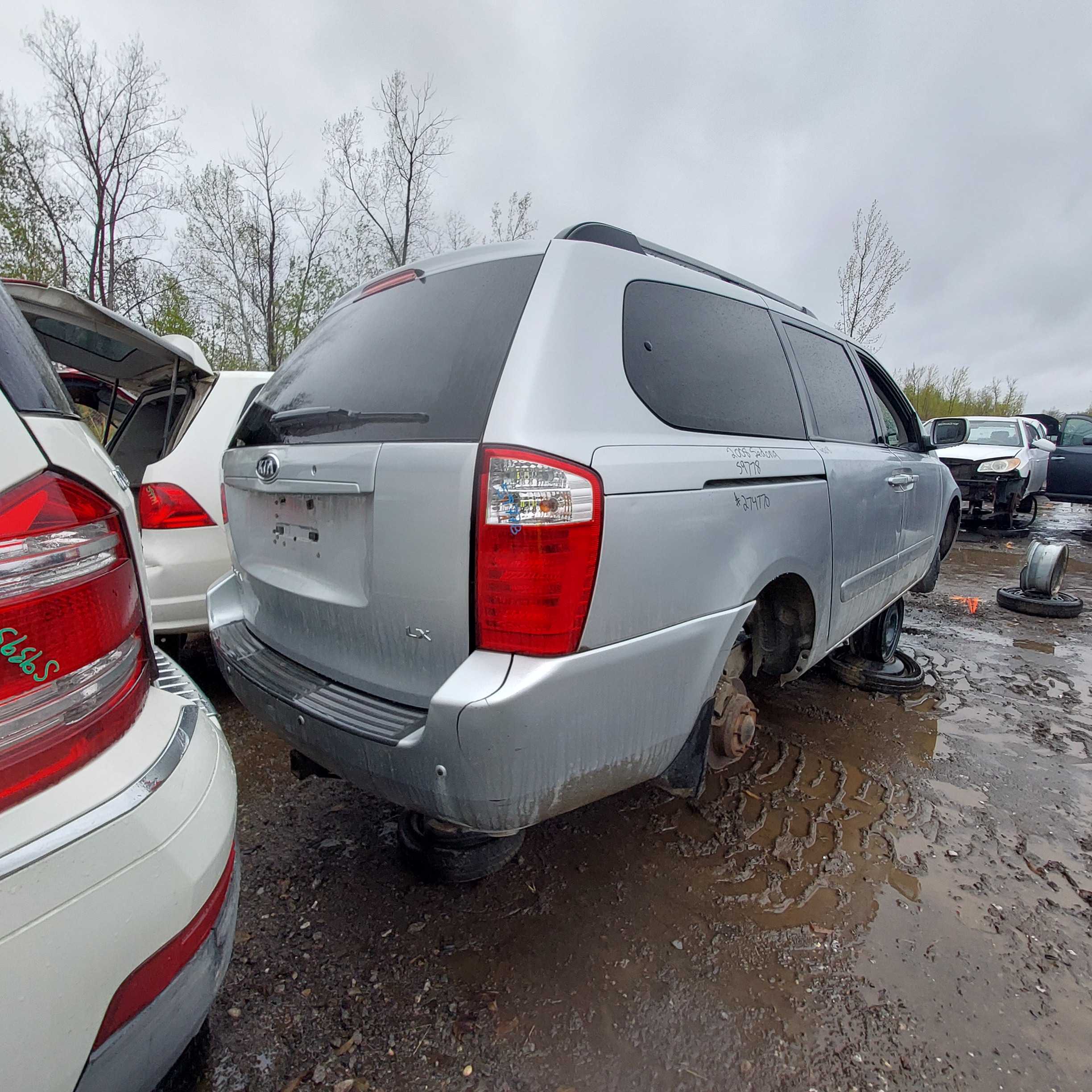 KIA SEDONA 2008