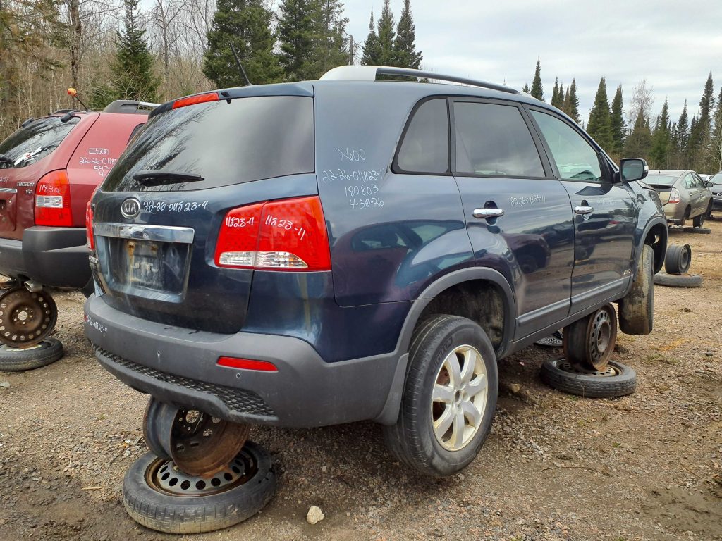 KIA SORENTO 2011