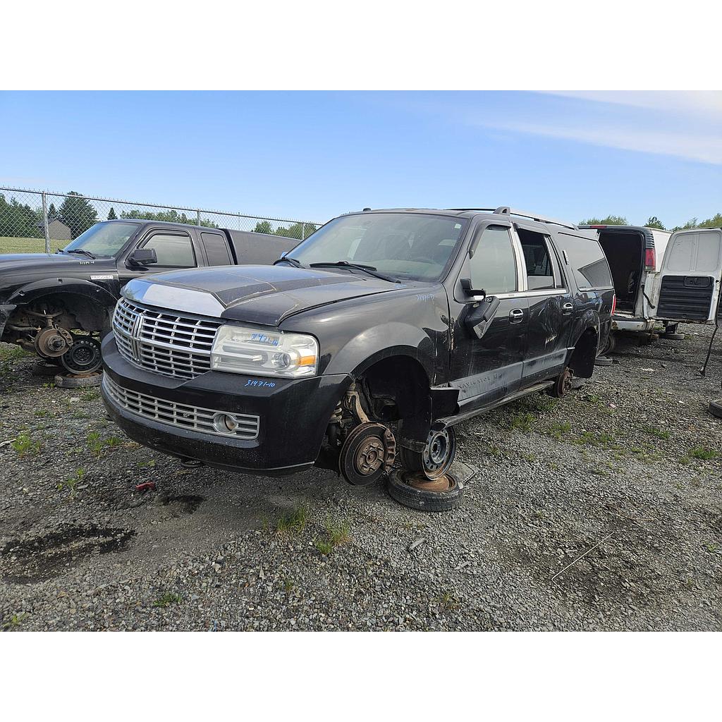 LINCOLN NAVIGATOR 2010