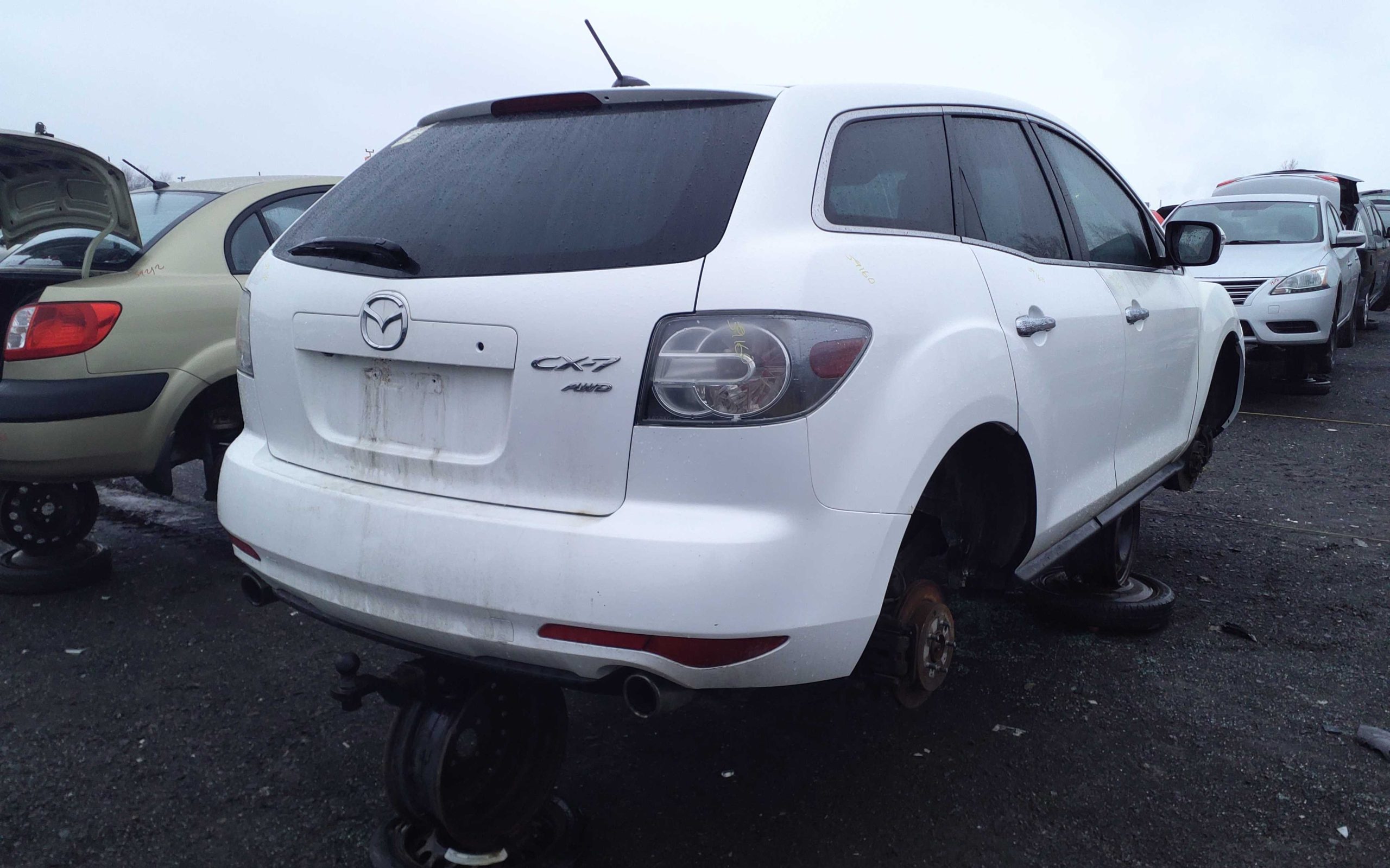 MAZDA CX-7 2011
