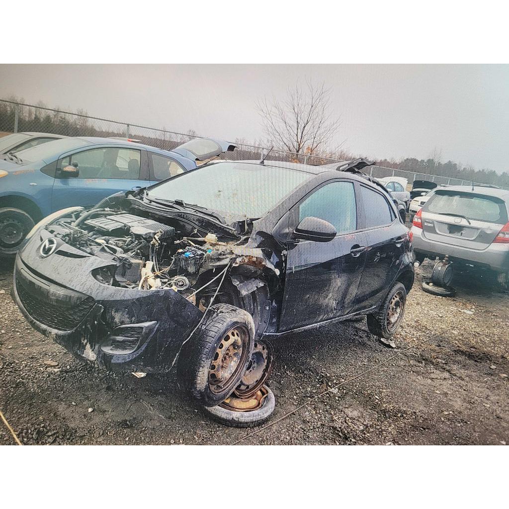 MAZDA MAZDA2 2013