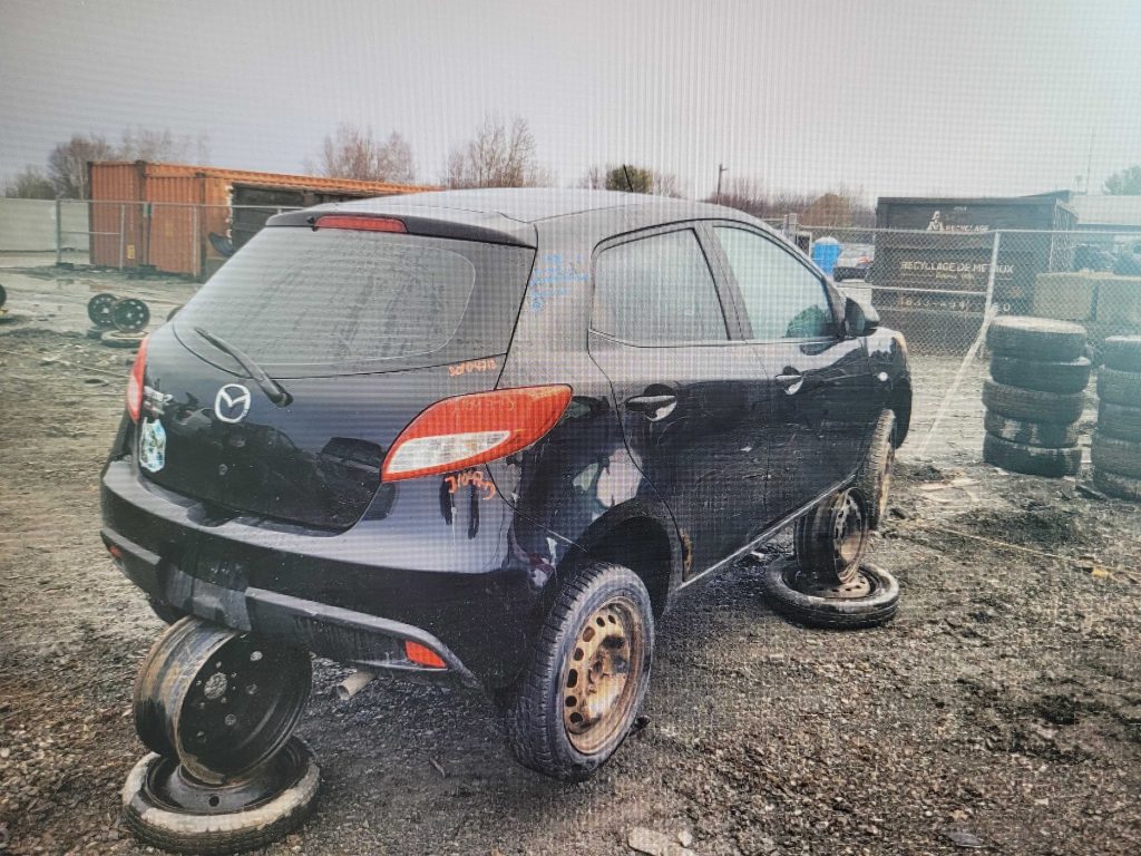 MAZDA MAZDA2 2013