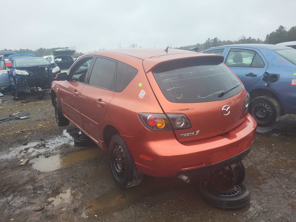 MAZDA MAZDA3 2004
