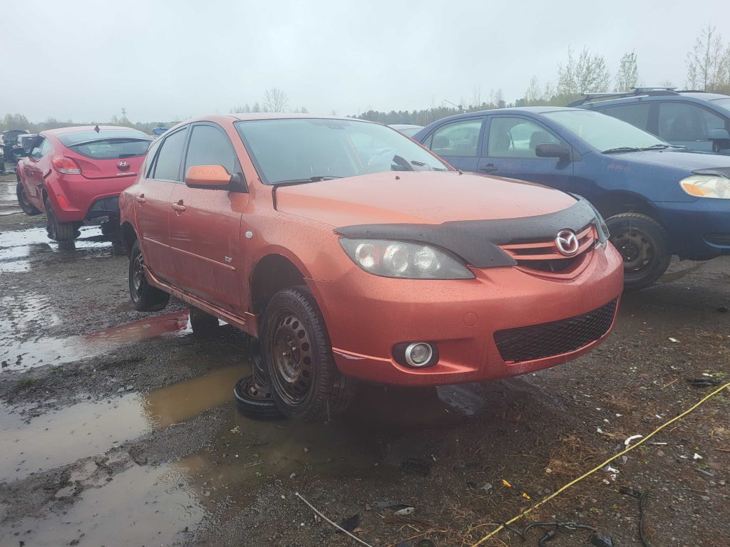 MAZDA MAZDA3 2004