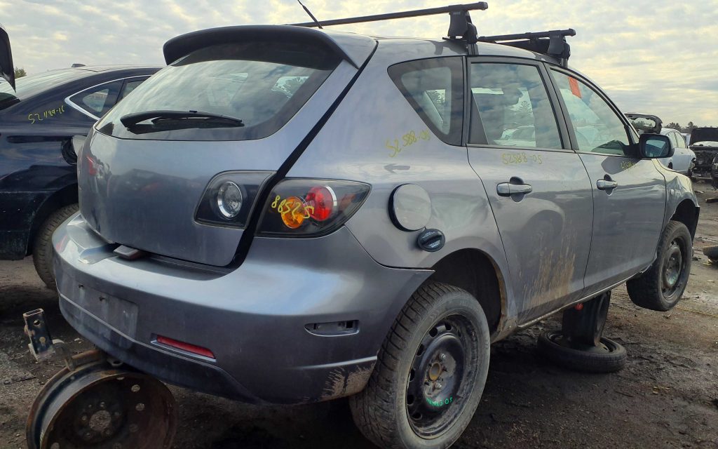 MAZDA MAZDA3 2005