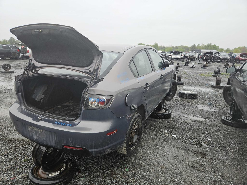MAZDA MAZDA3 2007