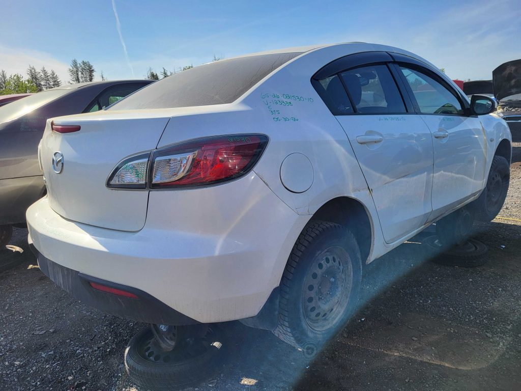 MAZDA MAZDA3 2010