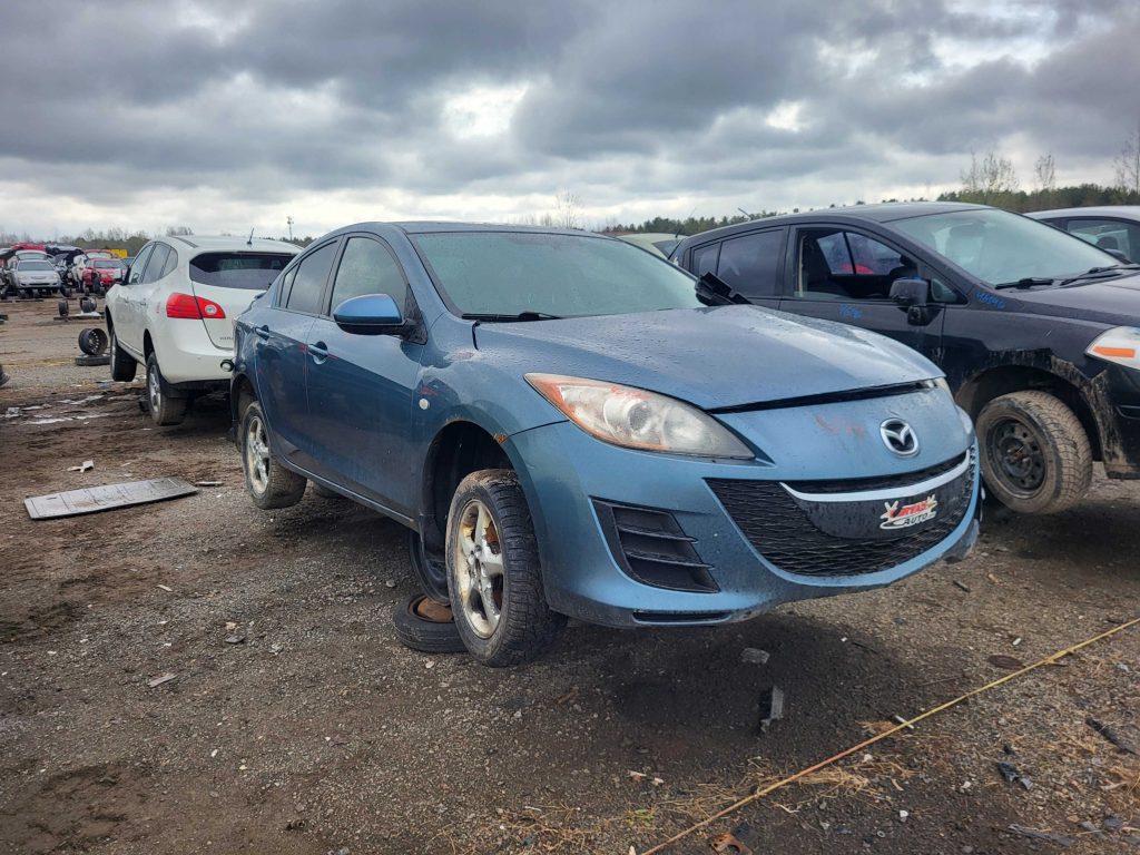 MAZDA MAZDA3 2010