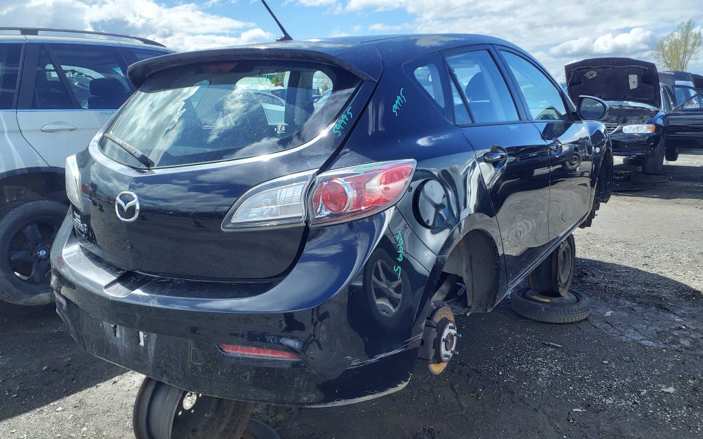MAZDA MAZDA3 2010