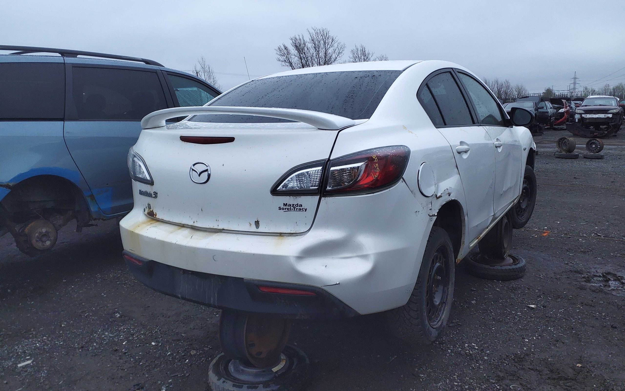 MAZDA MAZDA3 2010