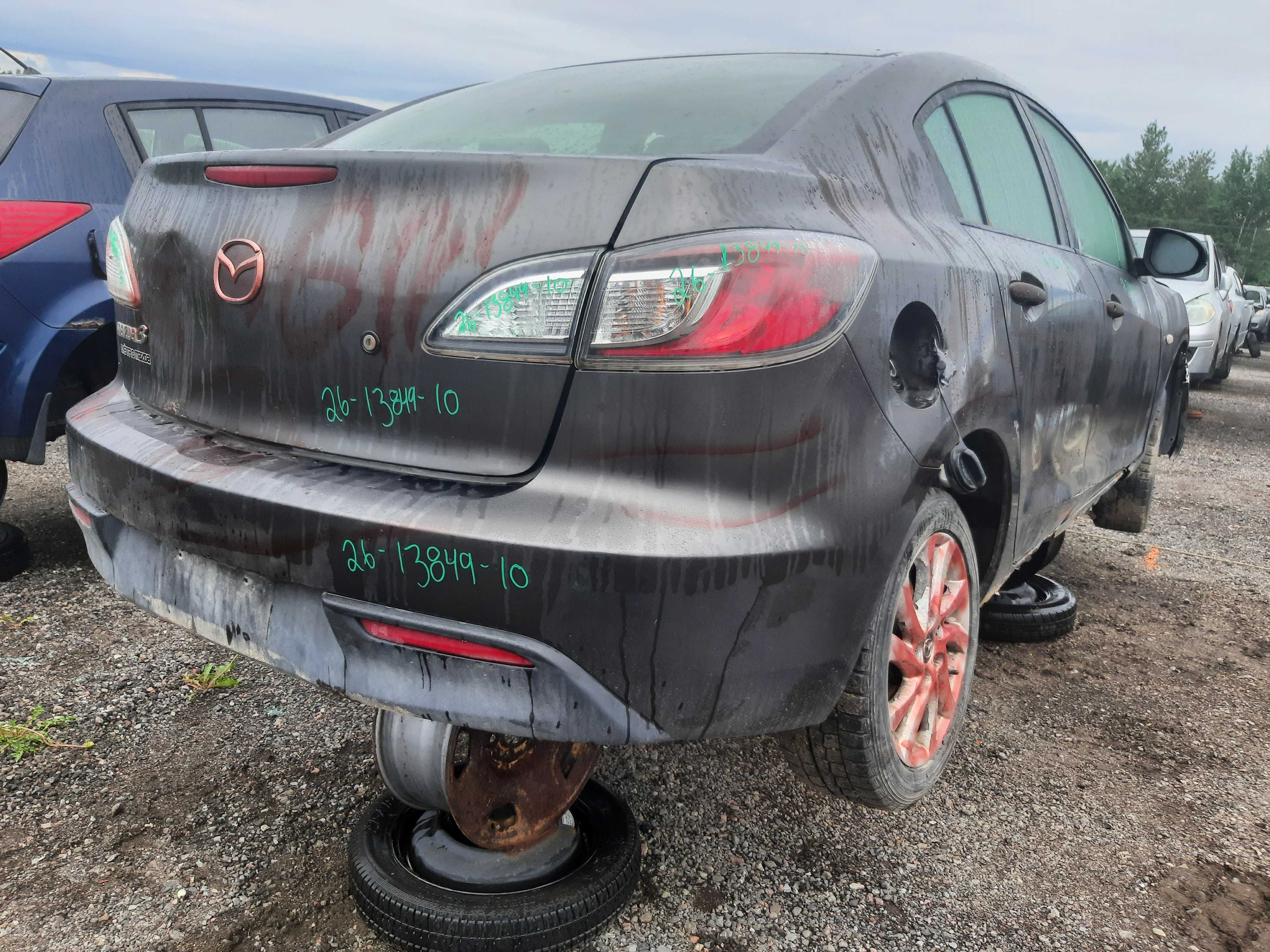 MAZDA MAZDA3 2010