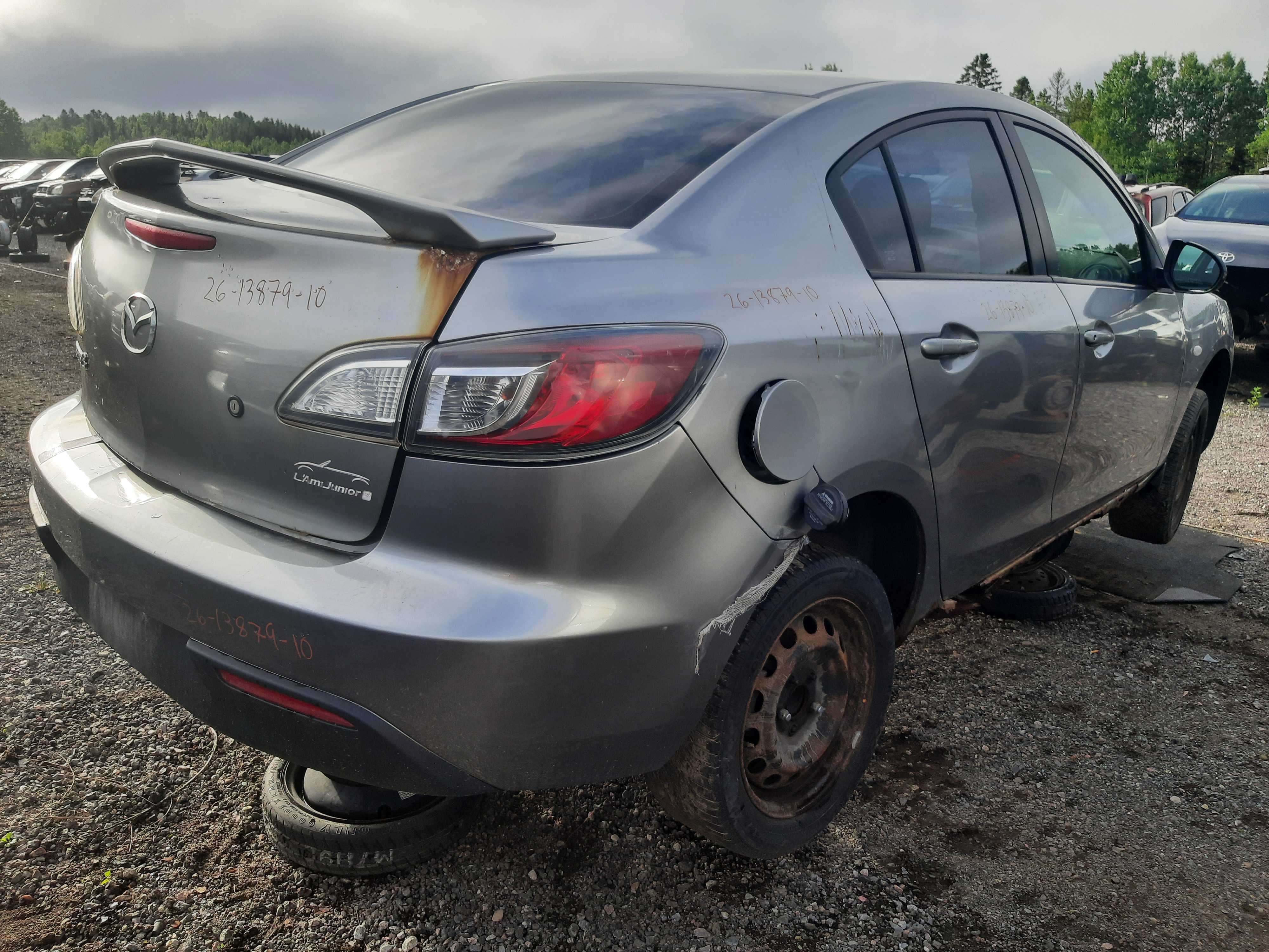 MAZDA MAZDA3 2010