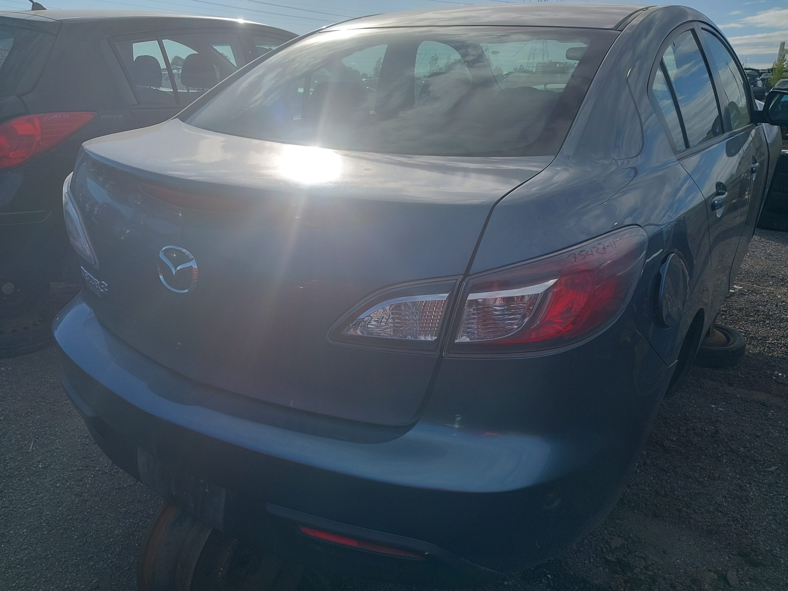 MAZDA MAZDA3 2011