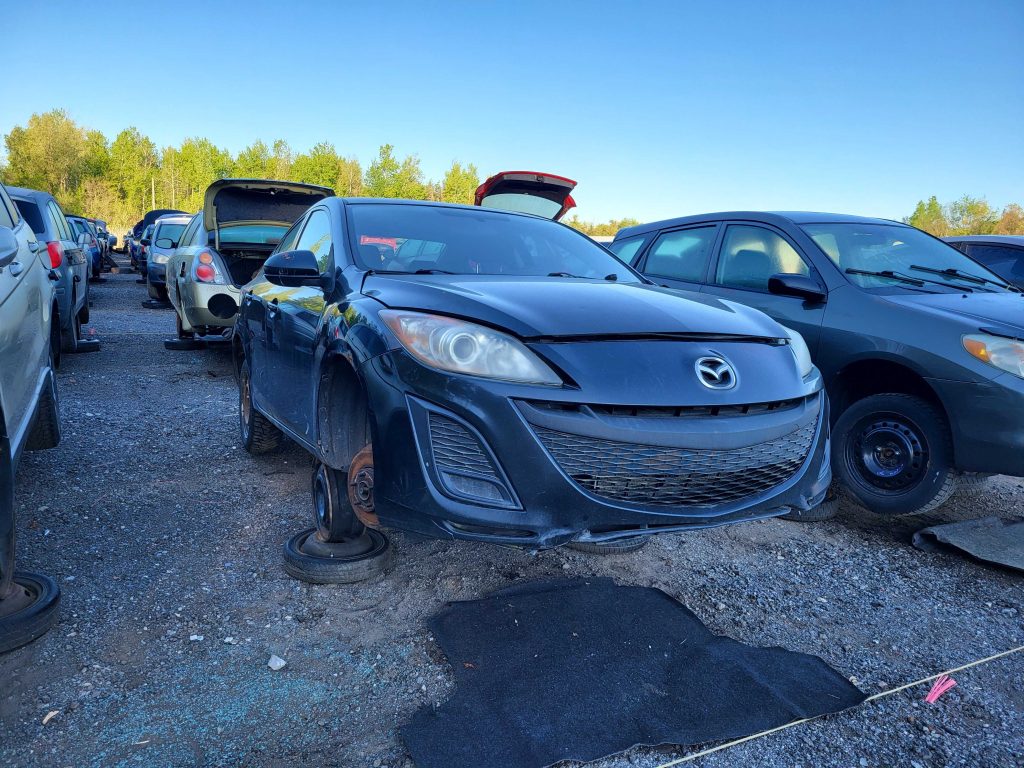 MAZDA MAZDA3 2011