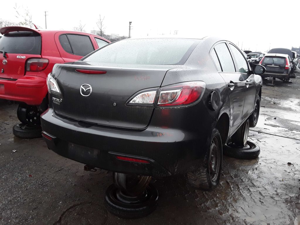 MAZDA MAZDA3 2011
